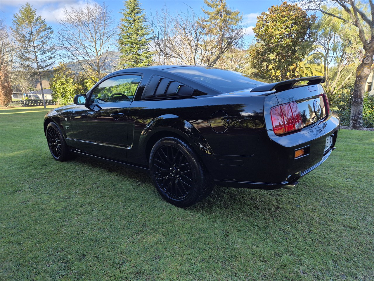 2008 FORD MUSTANG
