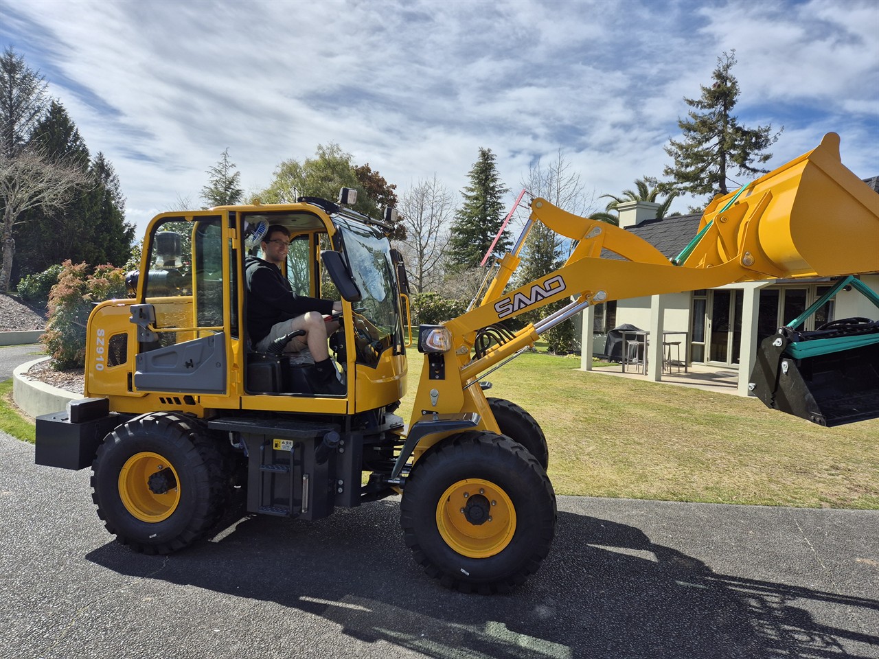 2026 SAAO WHEELED LOADER