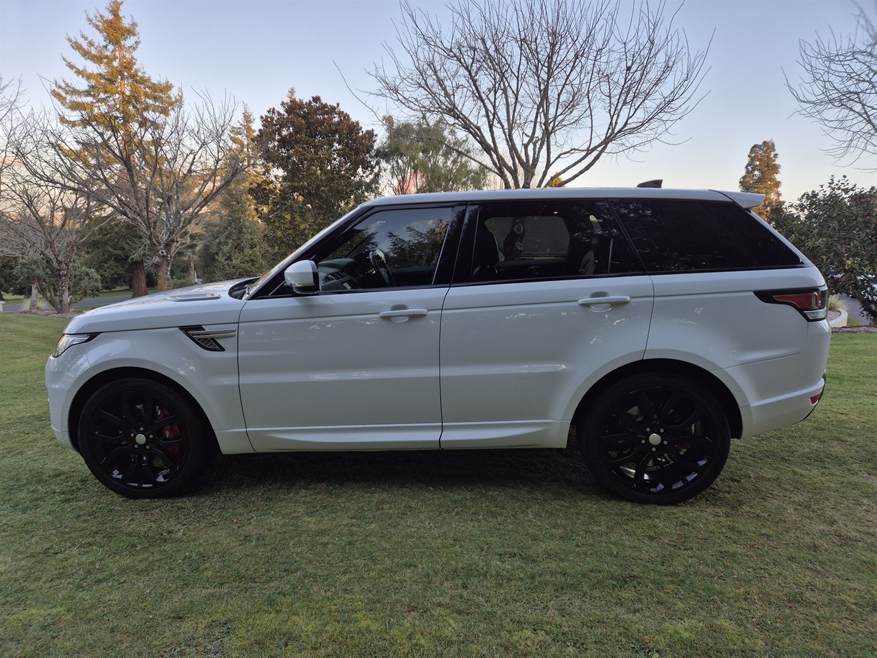 2017 LAND ROVER RANGE ROVER
