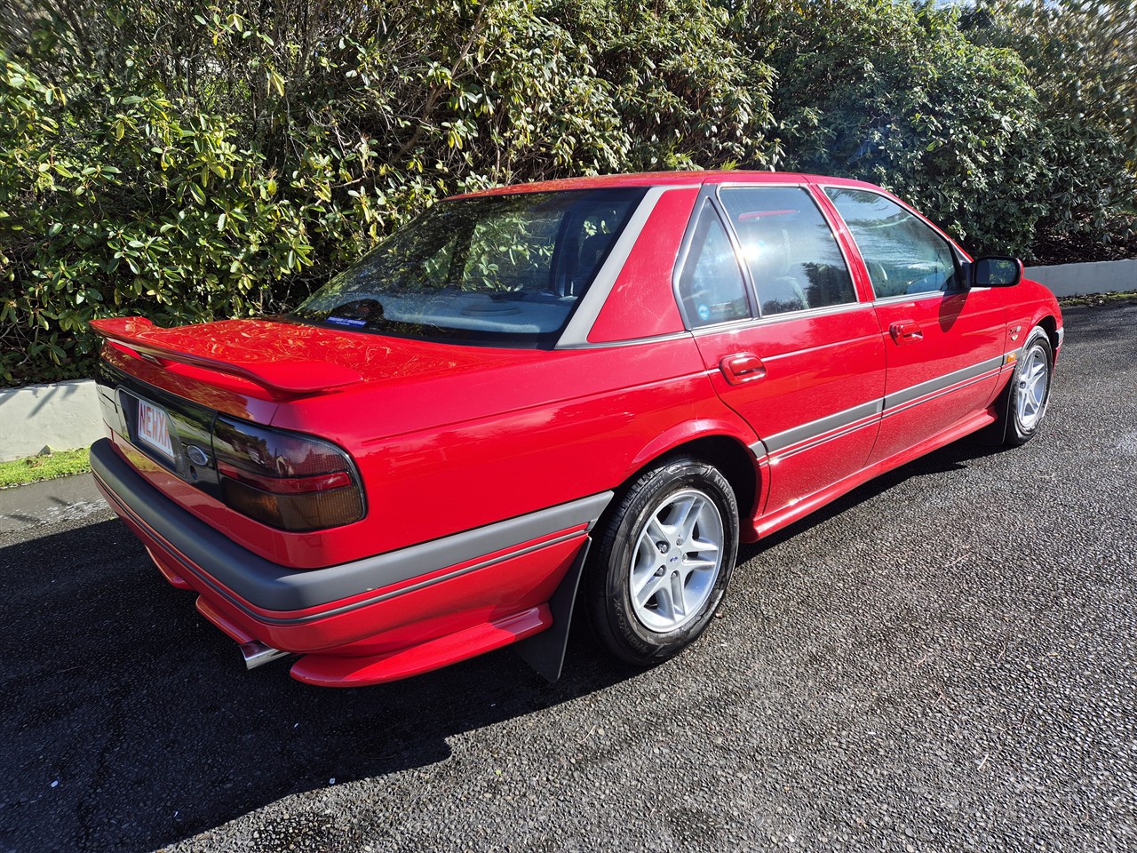 1994 FORD FALCON