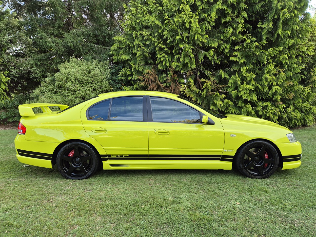 2003 FORD FALCON
