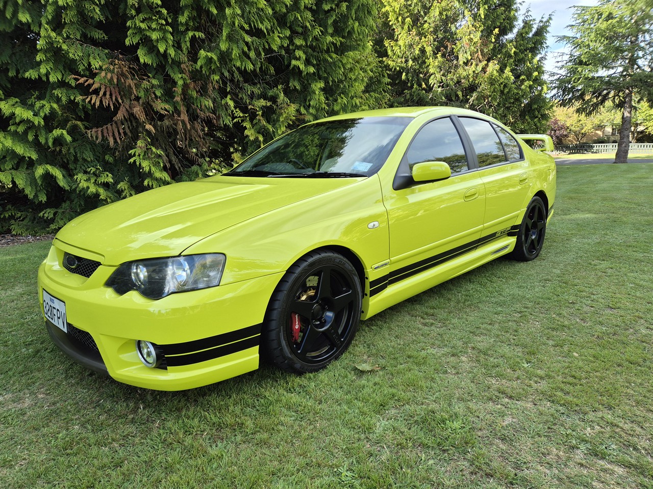 2003 FORD FALCON