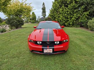 2011 FORD MUSTANG - Thumbnail