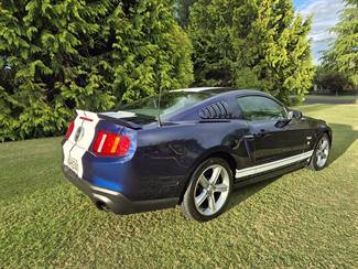 2011 FORD MUSTANG - Thumbnail