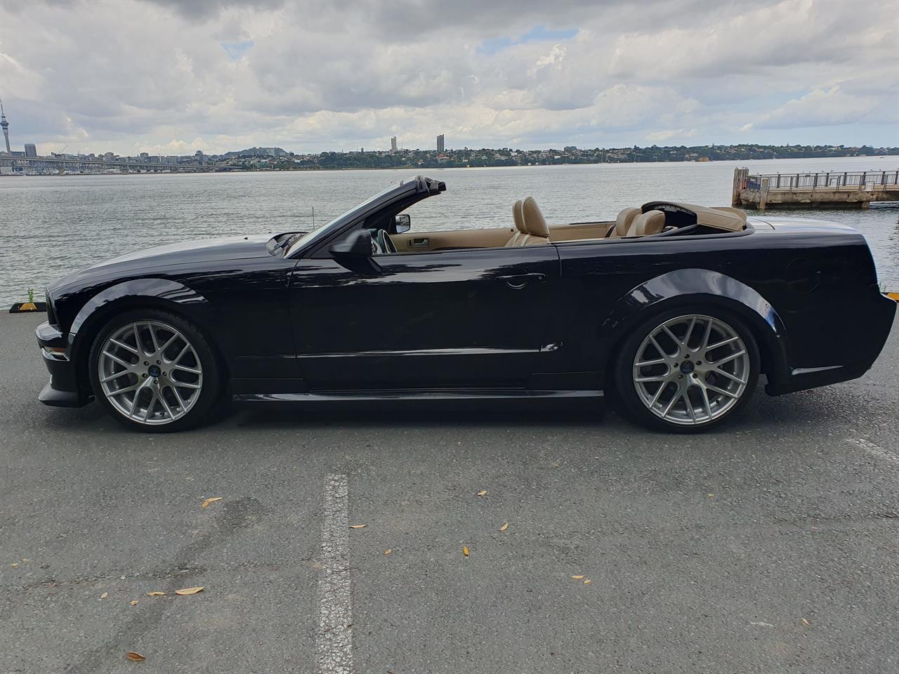 2006 FORD MUSTANG