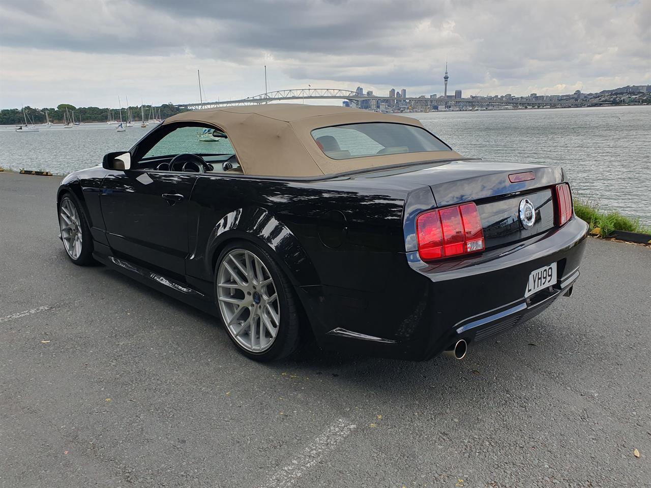 2006 FORD MUSTANG