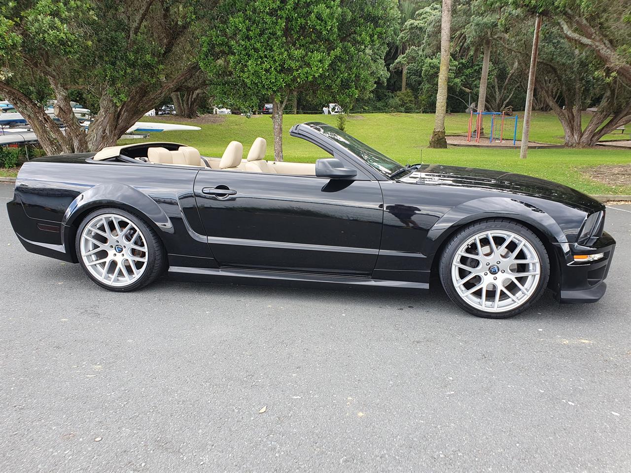 2006 FORD MUSTANG