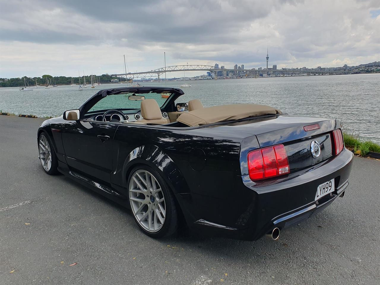 2006 FORD MUSTANG