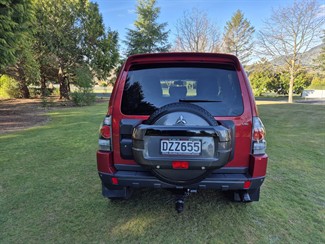 2007 MITSUBISHI Pajero - Thumbnail