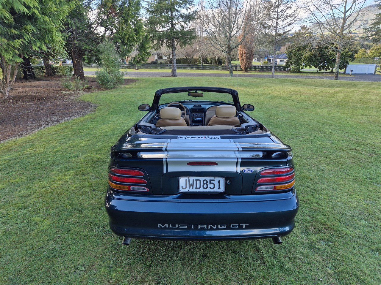 1995 FORD MUSTANG