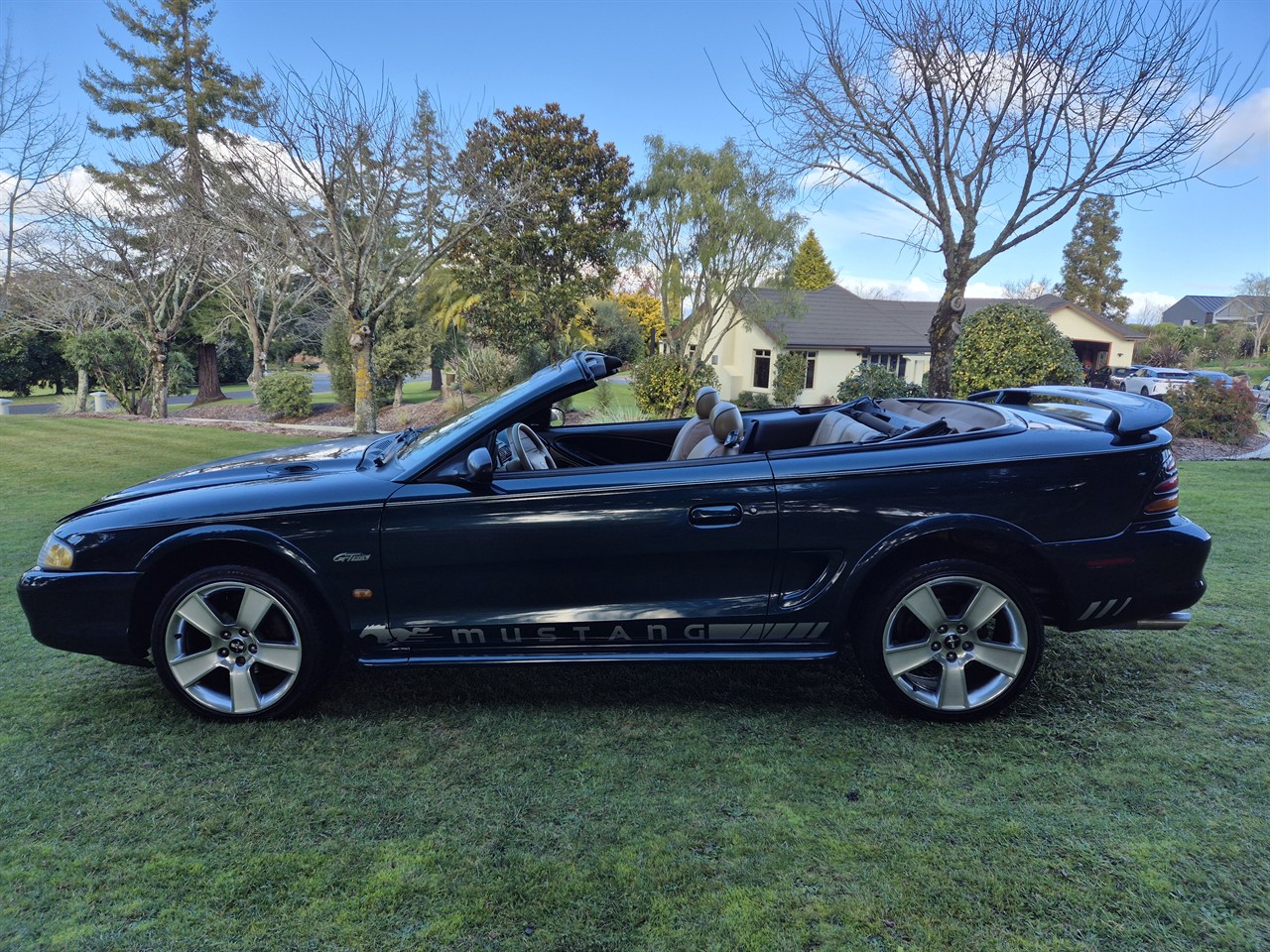 1995 FORD MUSTANG
