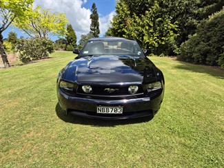 2011 FORD MUSTANG - Thumbnail