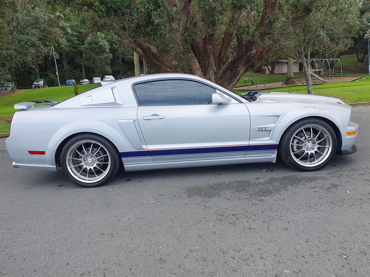 2005 FORD MUSTANG