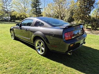 2009 FORD MUSTANG - Thumbnail