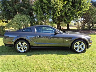 2009 FORD MUSTANG - Thumbnail