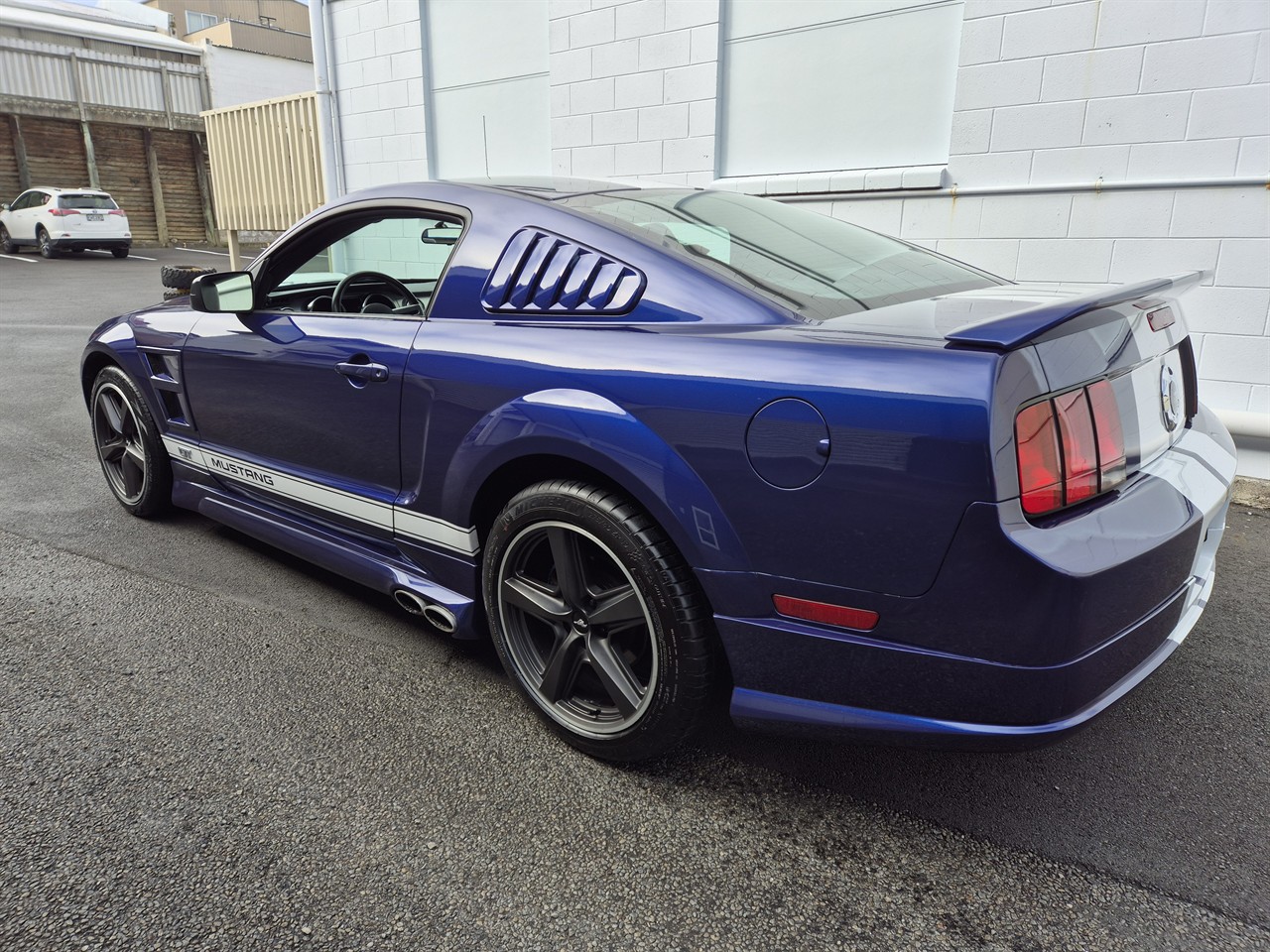 2005 FORD MUSTANG