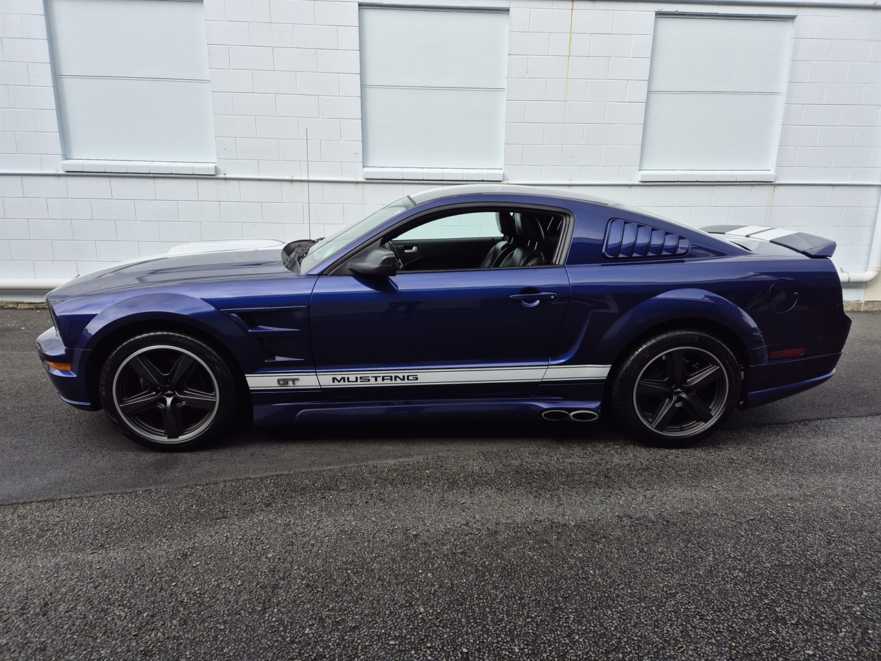 2005 FORD MUSTANG